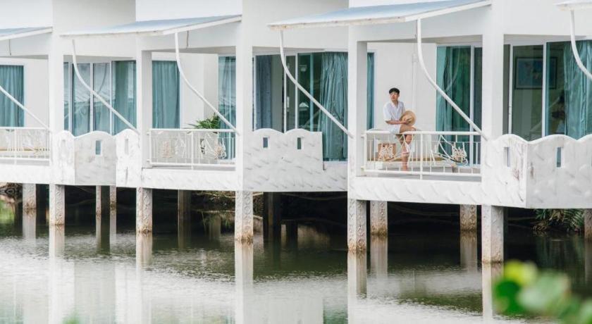 Anavilla Tangke Resort Khanom Exterior foto